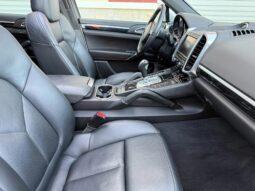 
										2013 Porsche Cayenne Diesel V6 full									