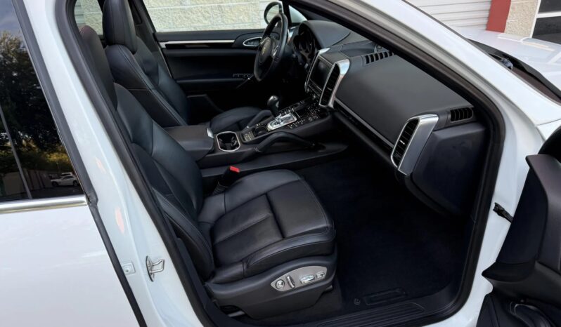 
								2013 Porsche Cayenne Diesel V6 full									