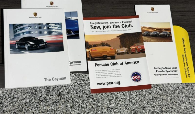 								2009 Porsche Cayman 6-Speed full									