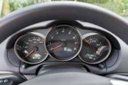 										2009 Porsche Cayman 6-Speed full									