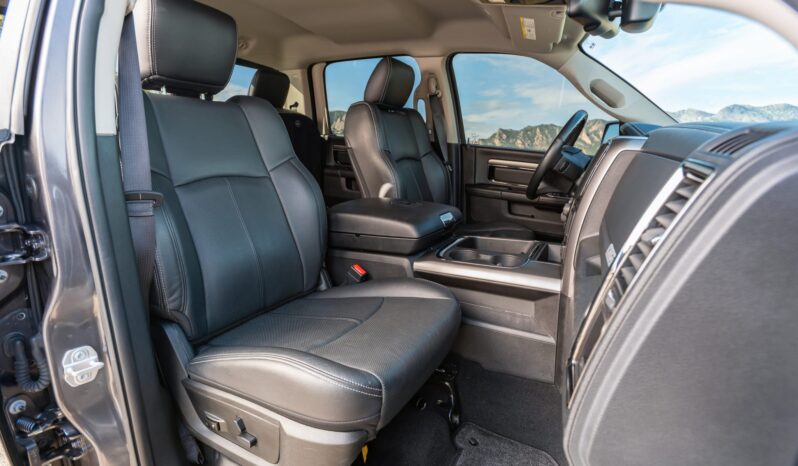 
								2018 Ram 1500 Sport Crew Cab 4×4 full									