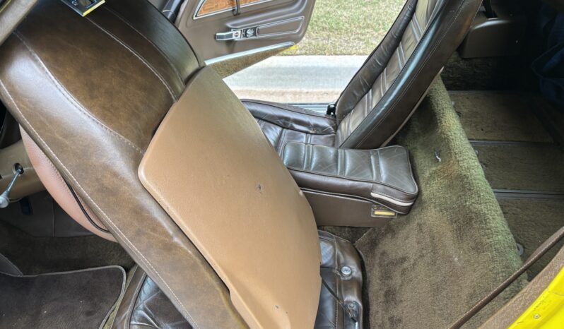 
								1976 Chevrolet Corvette full									