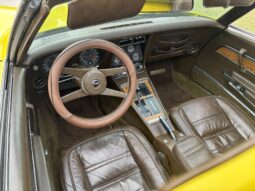 
										1976 Chevrolet Corvette full									