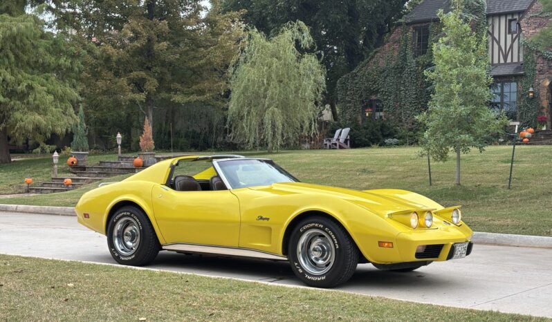 
								1976 Chevrolet Corvette full									