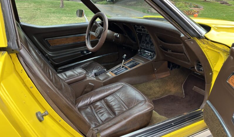 
								1976 Chevrolet Corvette full									