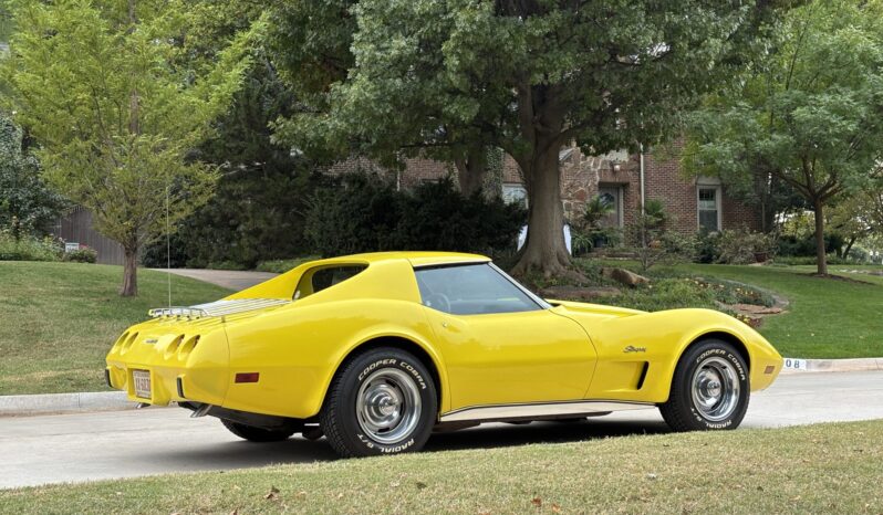 
								1976 Chevrolet Corvette full									
