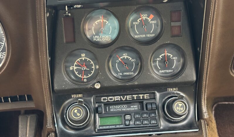 
								1976 Chevrolet Corvette full									