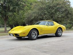 
										1976 Chevrolet Corvette full									