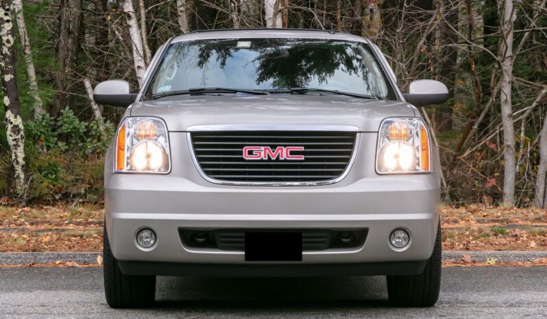 
								2008 GMC Yukon SLT-2 4×4 full									
