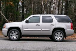 
										2008 GMC Yukon SLT-2 4×4 full									