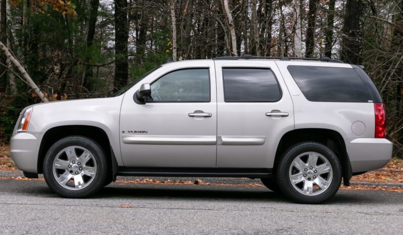 
								2008 GMC Yukon SLT-2 4×4 full									