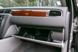 
										2008 GMC Yukon SLT-2 4×4 full									