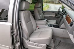 
										2008 GMC Yukon SLT-2 4×4 full									
