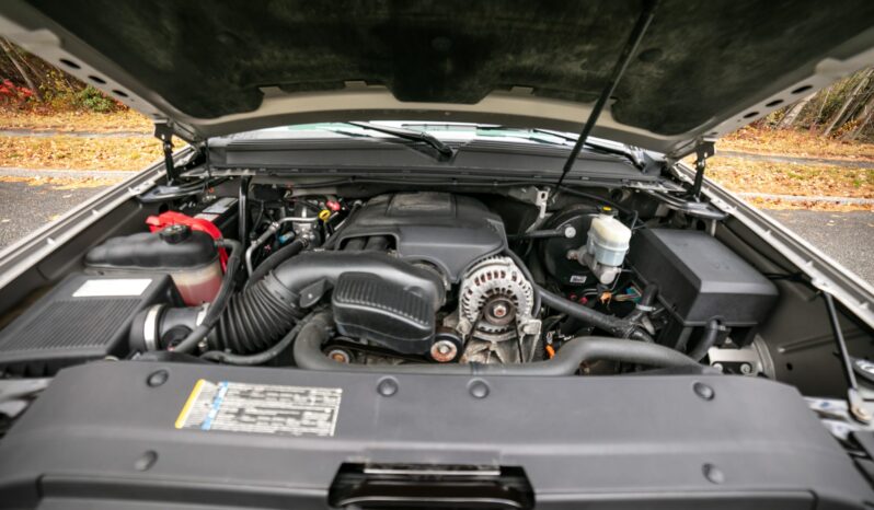 
								2008 GMC Yukon SLT-2 4×4 full									