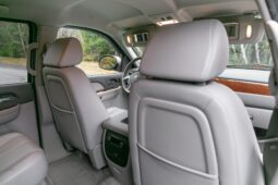 
										2008 GMC Yukon SLT-2 4×4 full									