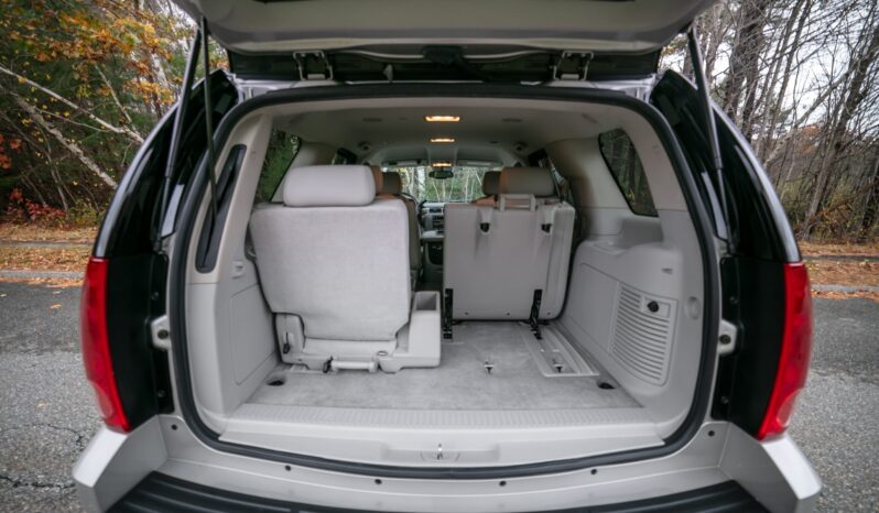 
								2008 GMC Yukon SLT-2 4×4 full									