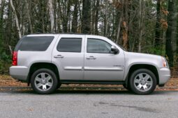 
										2008 GMC Yukon SLT-2 4×4 full									
