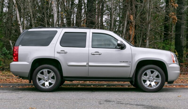
								2008 GMC Yukon SLT-2 4×4 full									