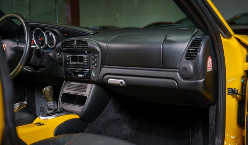 
								2003 Porsche Boxster 5-Speed full									