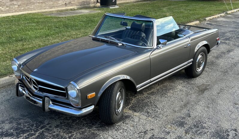 1970 Mercedes-Benz 280SL 1