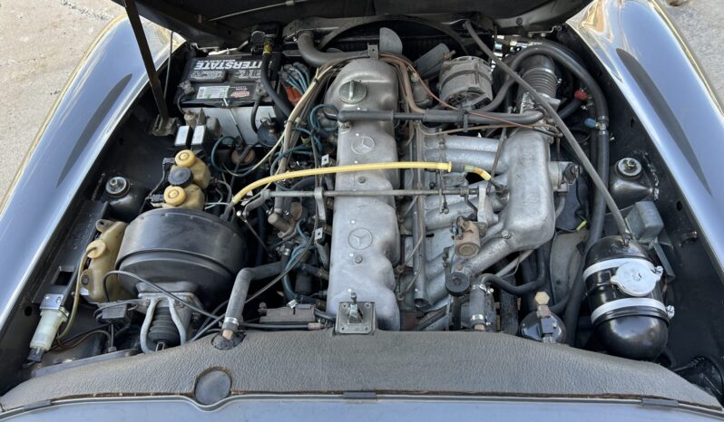 
								1970 Mercedes-Benz 280SL full									