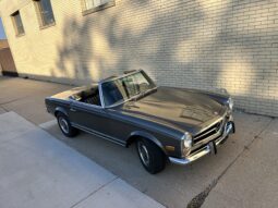 
										1970 Mercedes-Benz 280SL full									