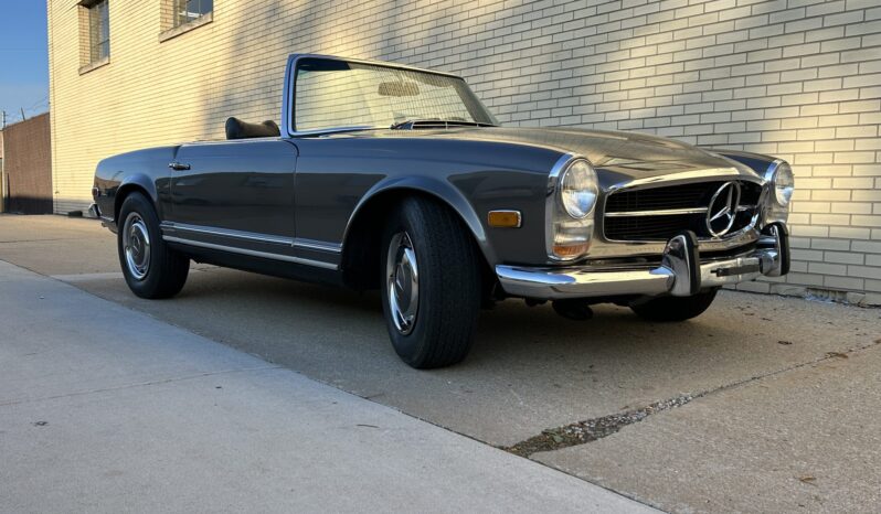 
								1970 Mercedes-Benz 280SL full									