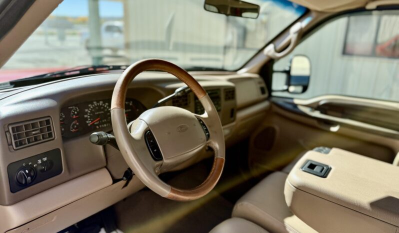 								1999 Ford F-350 Super Duty Lariat Crew Cab full									