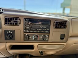 										1999 Ford F-350 Super Duty Lariat Crew Cab full									