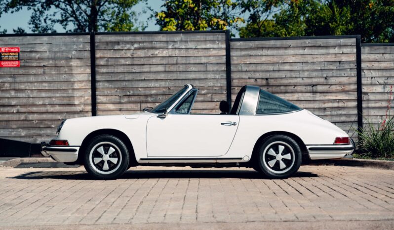 
								1967 Porsche 911S Targa full									