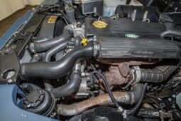 
										1997 Land Rover Defender 110 300Tdi 5-Speed full									