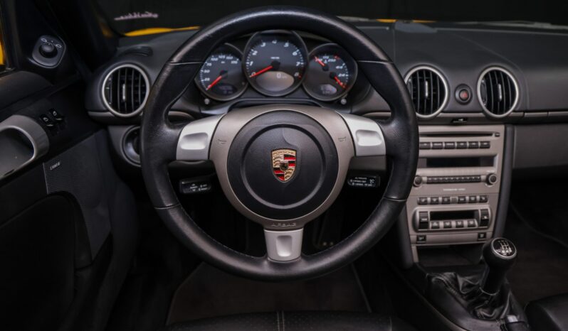 
								2005 Porsche Boxster 5-Speed full									