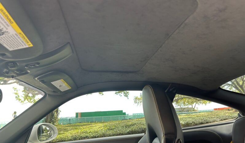 
								2013 Porsche 911 Turbo S Coupe full									