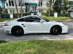 
										2013 Porsche 911 Turbo S Coupe full									
