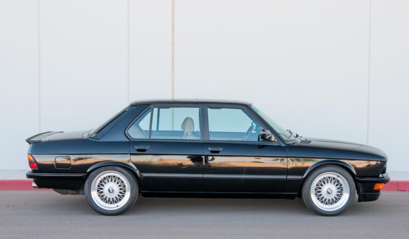
								1988 BMW M5 full									
