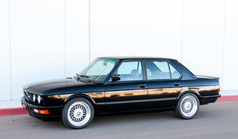 
								1988 BMW M5 full									