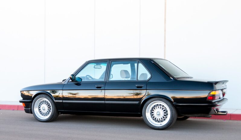 
								1988 BMW M5 full									