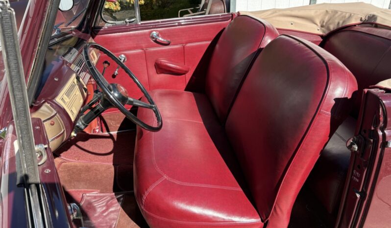 
								1940 Ford Deluxe Convertible Club Coupe full									
