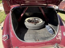 
										1940 Ford Deluxe Convertible Club Coupe full									