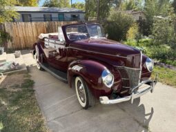 
										1940 Ford Deluxe Convertible Club Coupe full									