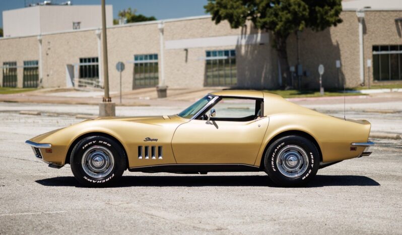 1969 Chevrolet Corvette 427 390 Stingray 4 Speed 1