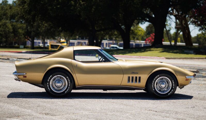 
								1969 Chevrolet Corvette 427 390 Stingray 4 Speed full									