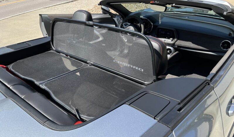 
								2024 Chevrolet Camaro ZL1 Convertible full									