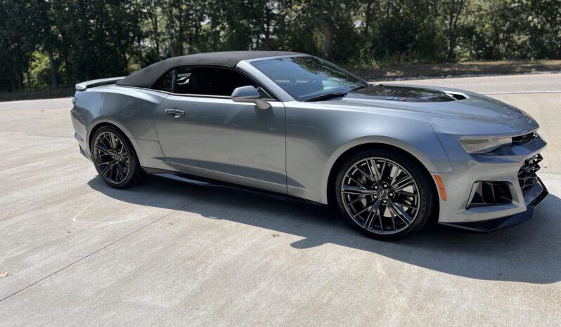 
								2024 Chevrolet Camaro ZL1 Convertible full									