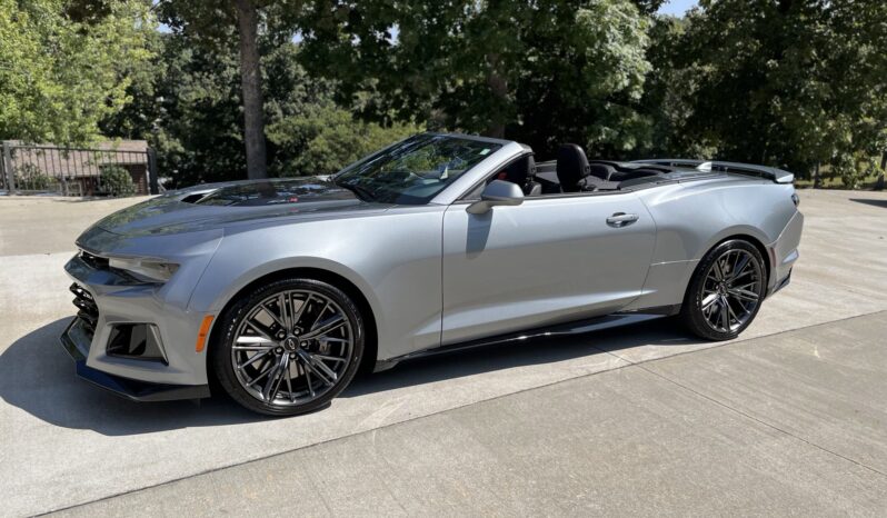 
								2024 Chevrolet Camaro ZL1 Convertible full									