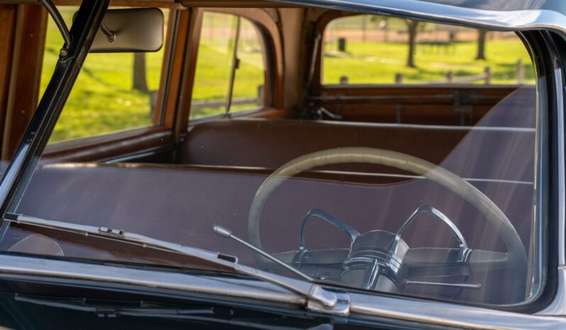 
								1949 Oldsmobile Futuramic Series 88 Deluxe Station Wagon full									