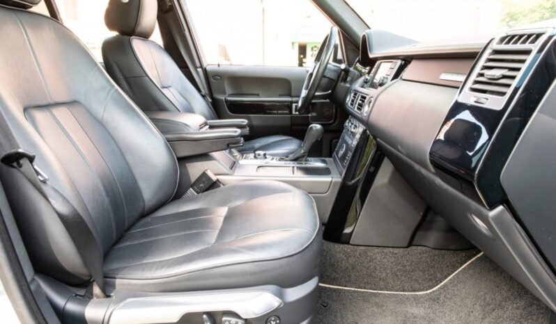 
								2012 Land Rover Range Rover HSE full									