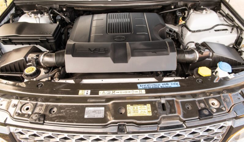 
								2012 Land Rover Range Rover HSE full									