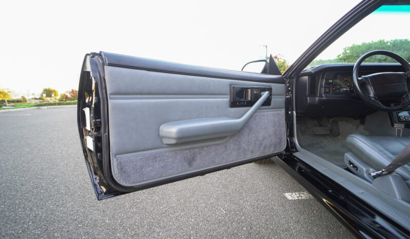 
								1992 Chevrolet Camaro Z28 Coupe full									