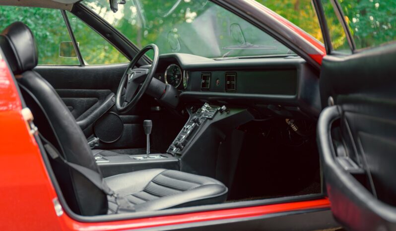 
								1973 DeTomaso Pantera full									